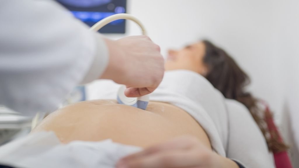 Ecografía obstétrica durante el embarazo para valorar un episodio de sangrado